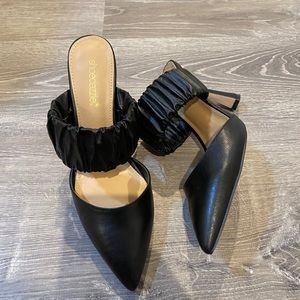 Sheodazzle black heel for women